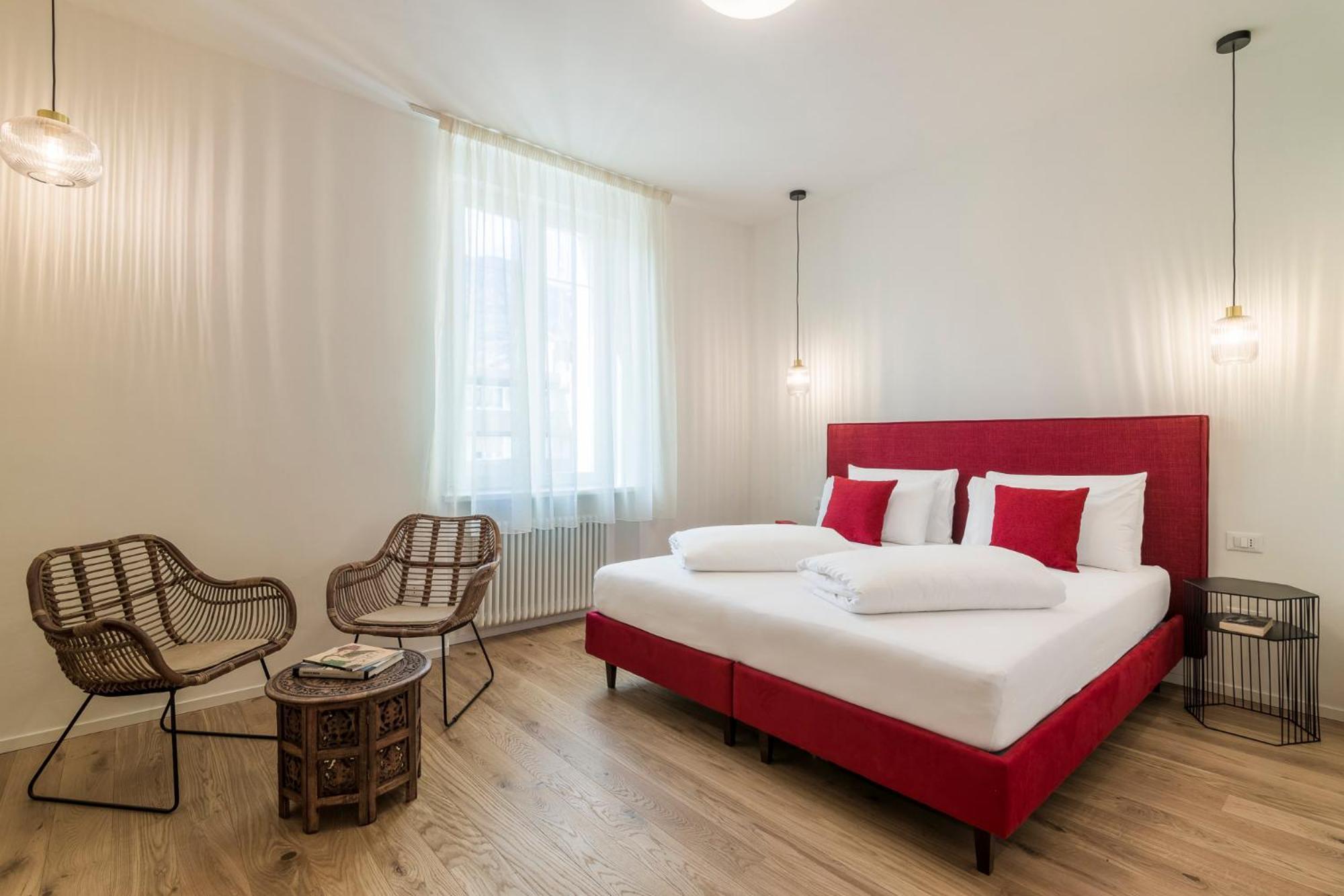 Electric Rooms & Suites Тренто Номер фото